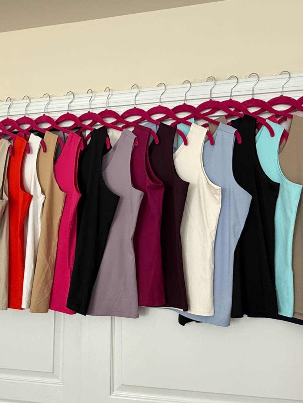 Chicos Light Beige Sleeveless Tank Top Lot in Bright & Neutral Colors